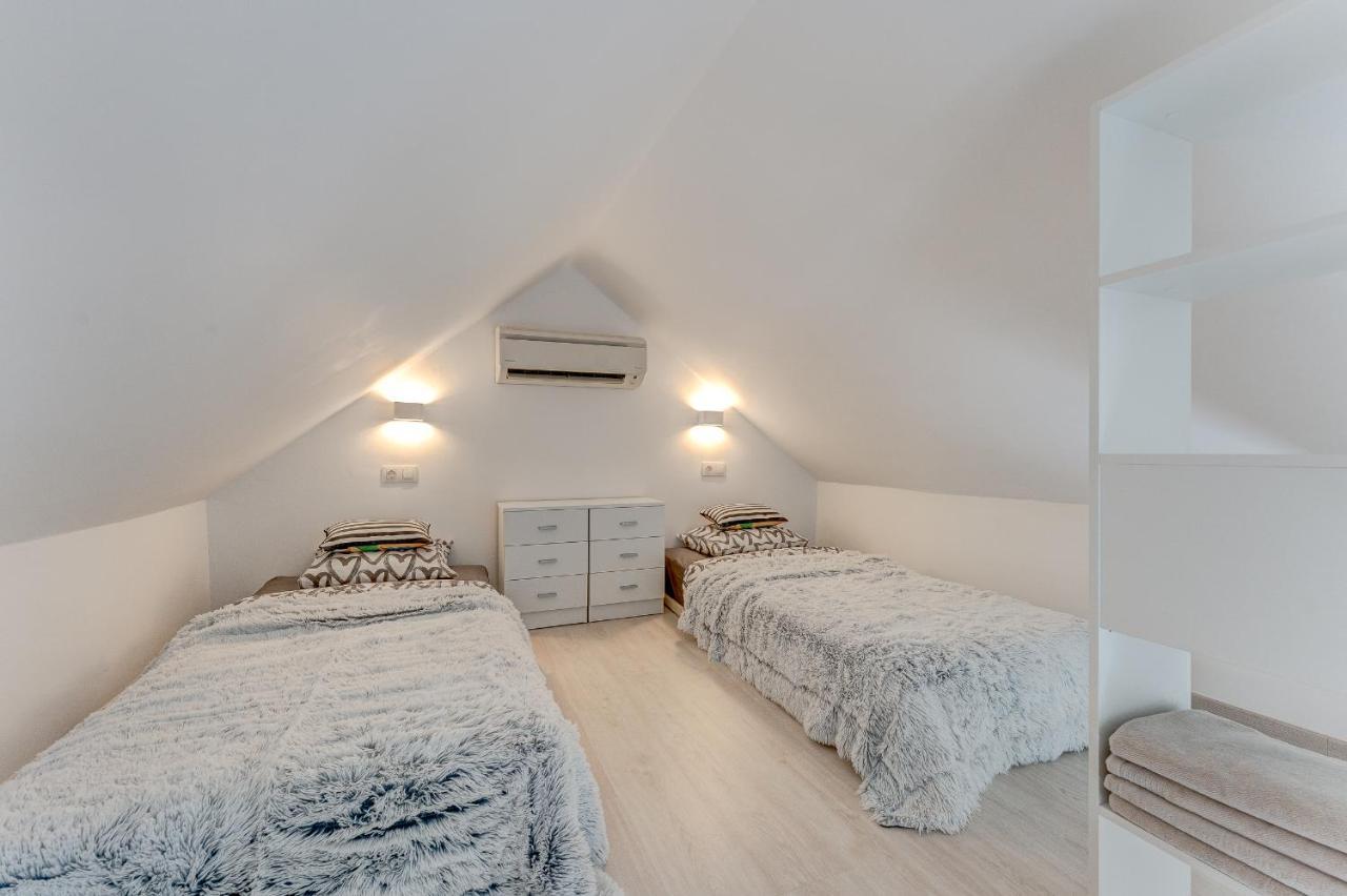 Yucca Park Apartment アデヘ エクステリア 写真