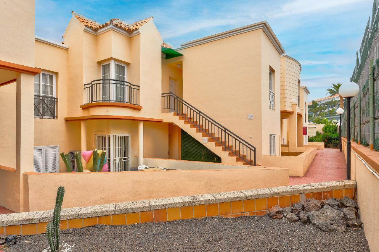 Yucca Park Apartment アデヘ エクステリア 写真